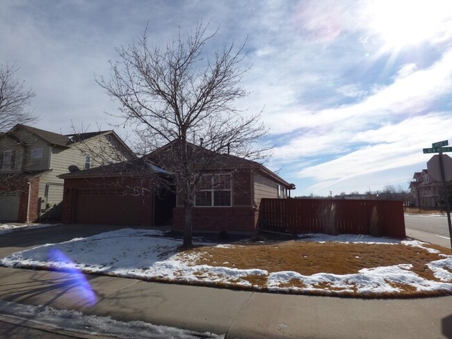 Building Photo - Beautiful Ranch, Next to Park & Playground