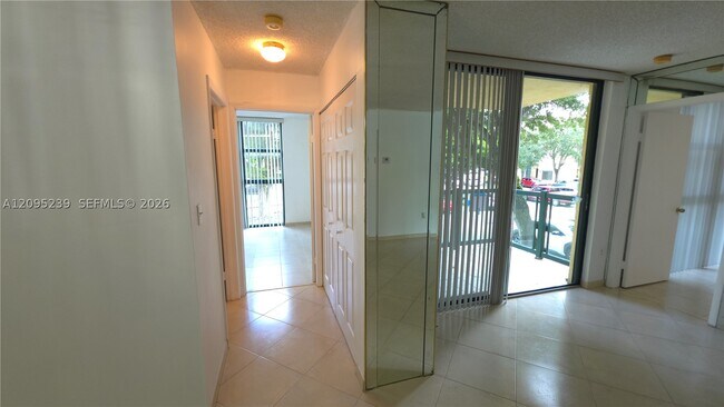 Building Photo - 11800 SW 18th St