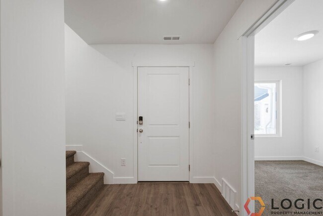 Foto del edificio - 3948 N Eagle Pt Ln