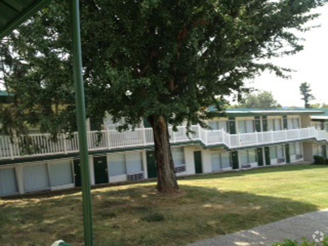 Juniper Hills Apartments Apartments Frankfort KY Apartments com Juniper Hills Apartments Apartments Frankfort KY Apartments com