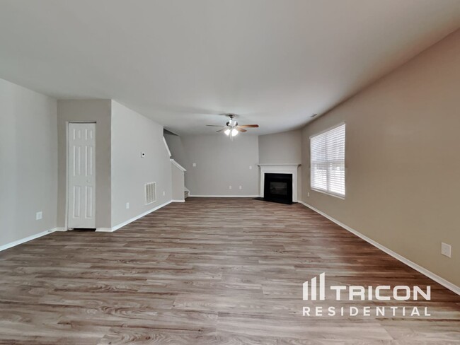 Foto del edificio - 3073 Buttonwood Ln