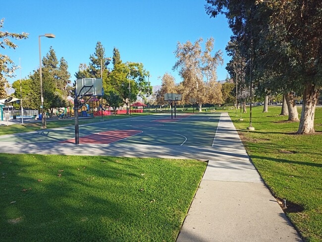 Building Photo - 1208 Barranca Ave