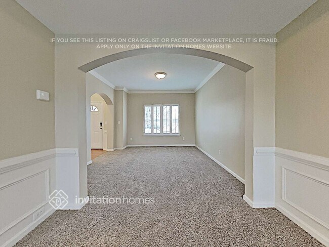 Building Photo - 704 Nightwind Way