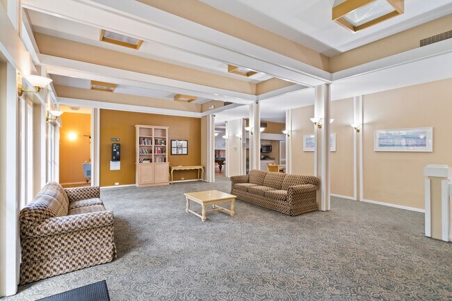 Foto del edificio - 1246 Walker Ave