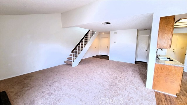 Foto del edificio - 1146 Strawberry Ln