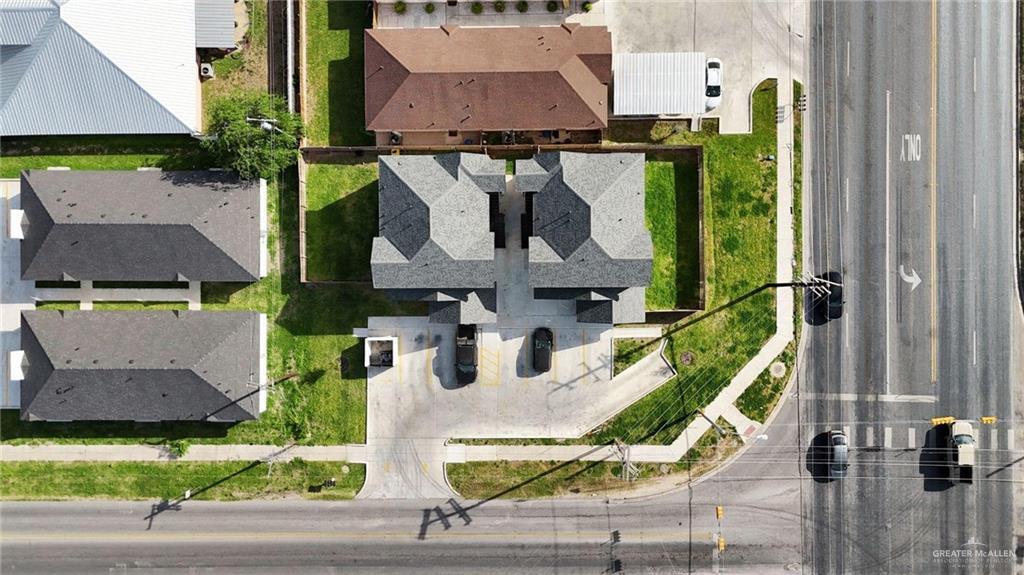 Foto principal - 1324 N McColl Rd