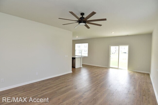 Foto del edificio - 4 br, 2.5 bath House - 192 Coby Lane