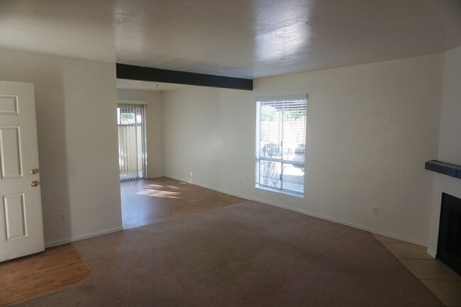 Building Photo - 4508 Maybrook Ave