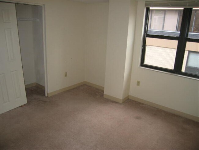 Building Photo - 85 Hancock St