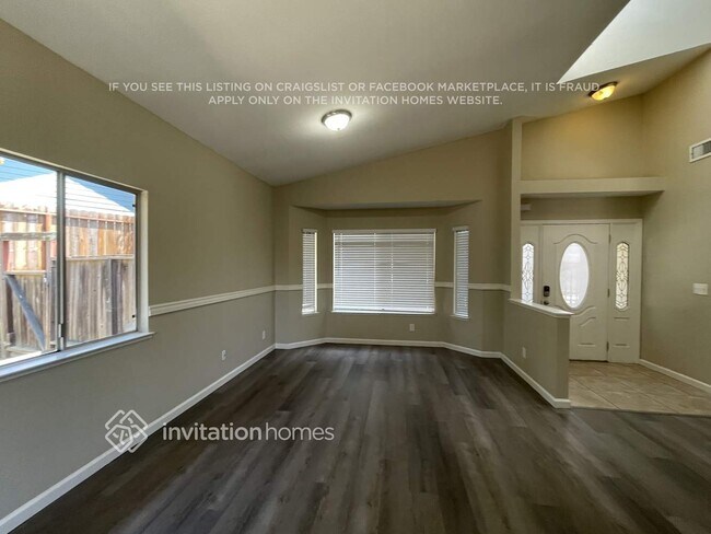 Building Photo - 420 Hannigan Way