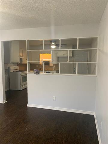 Building Photo - 1005 Custer Rd