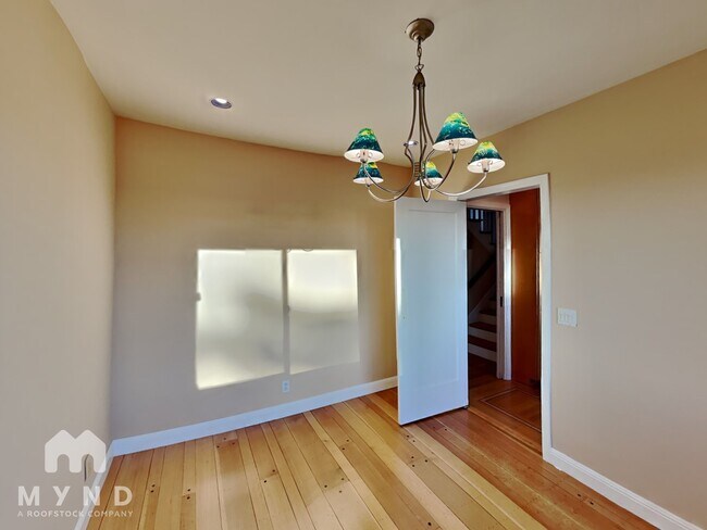 Foto del edificio - 626 Grizzly Peak Blvd