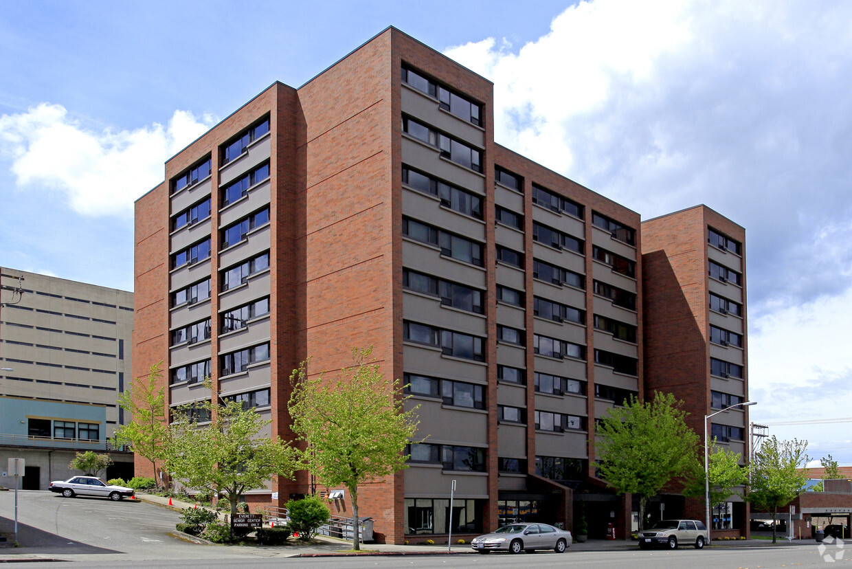 Foto del edificio - Broadway Plaza