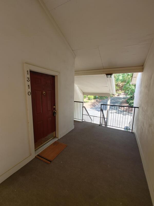 Building Photo - 1310 Old Hammond Chase
