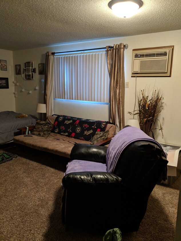 Foto principal - 2524 17th Ave S