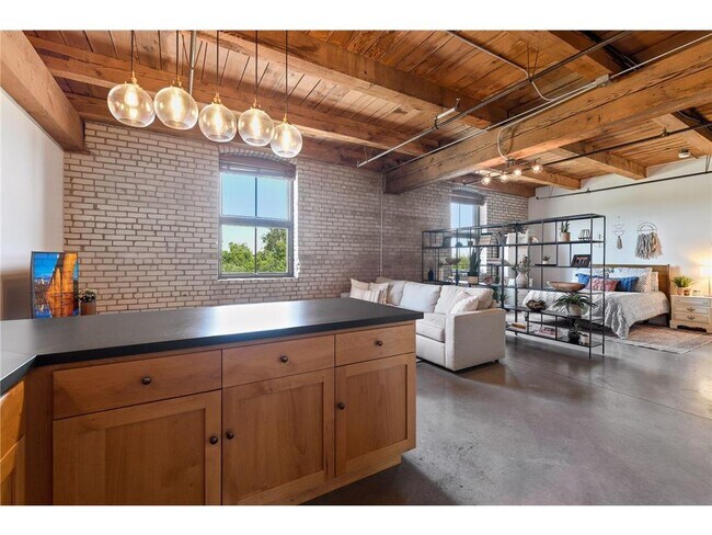 Foto del edificio - 127 5th St NE