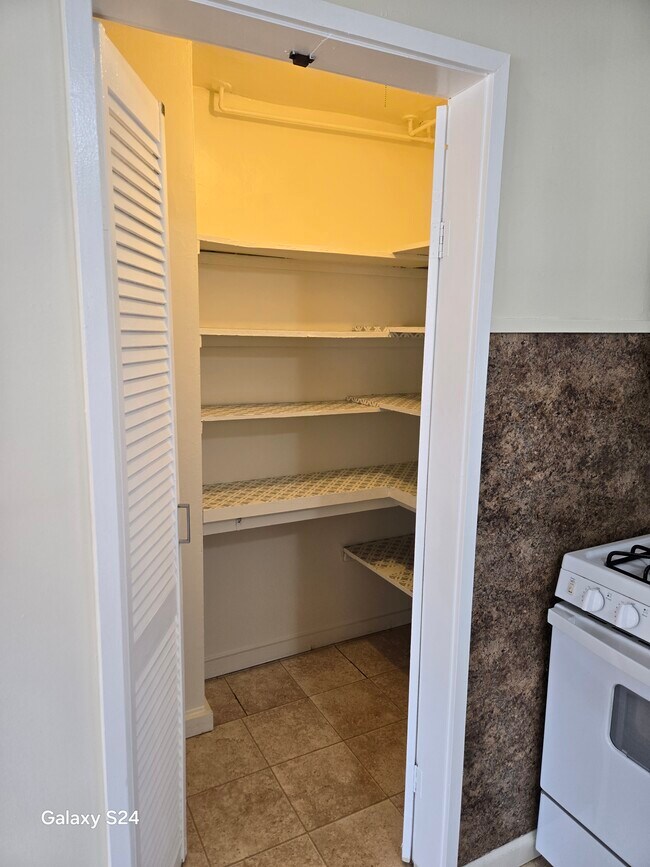 Foto del edificio - 94 Cortland Cir