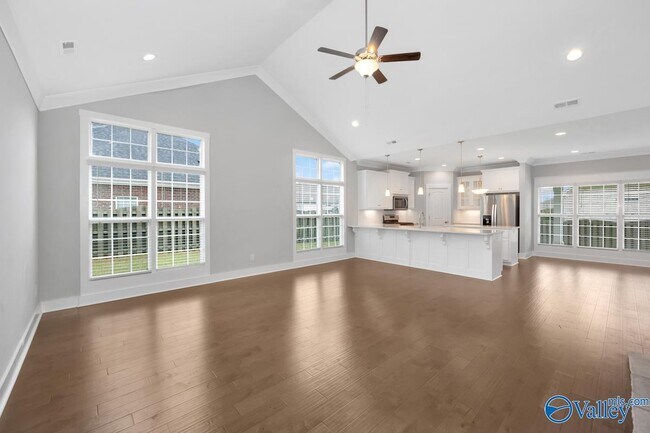 Building Photo - 4312 SE Willow Bend Ln