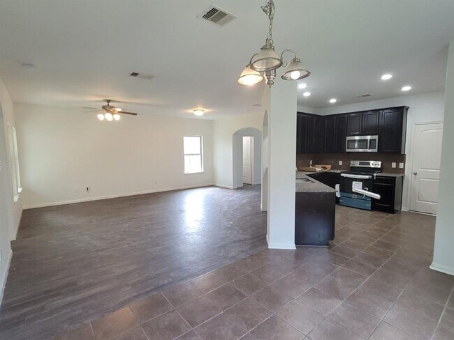 Foto del edificio - 12339 Ridgecrest Dr