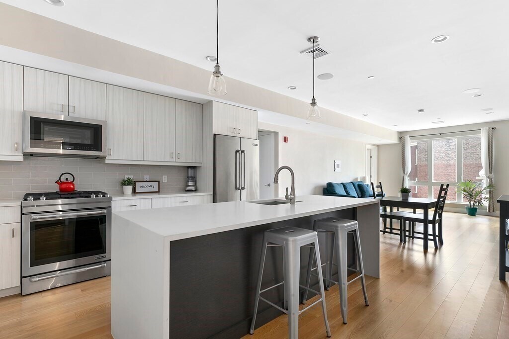 Foto principal - 488 Dorchester Ave