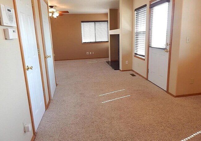 Foto del edificio - 3930 Pronghorn Meadows Cir