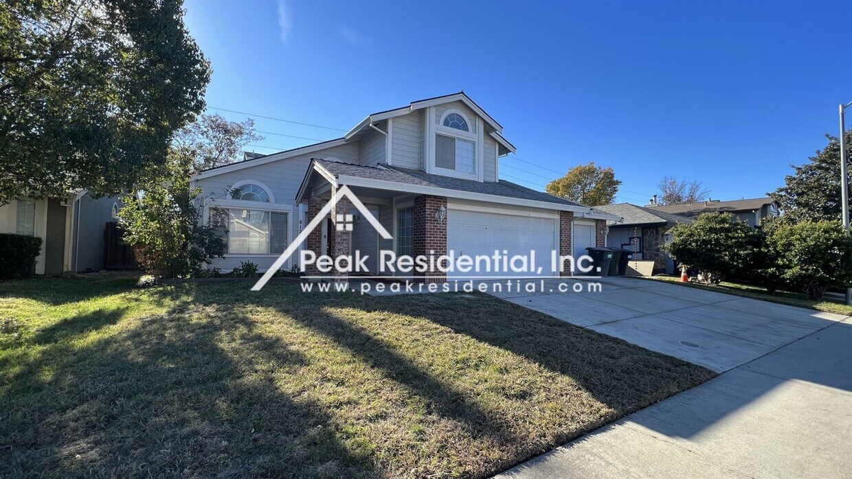 Primary Photo - 4 br, 3 bath House - 8127 Orchid Tree Way