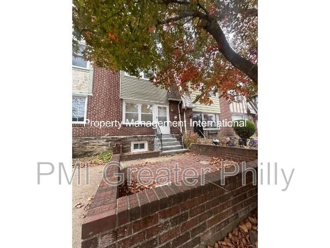 Building Photo - 319 Meehan Ave