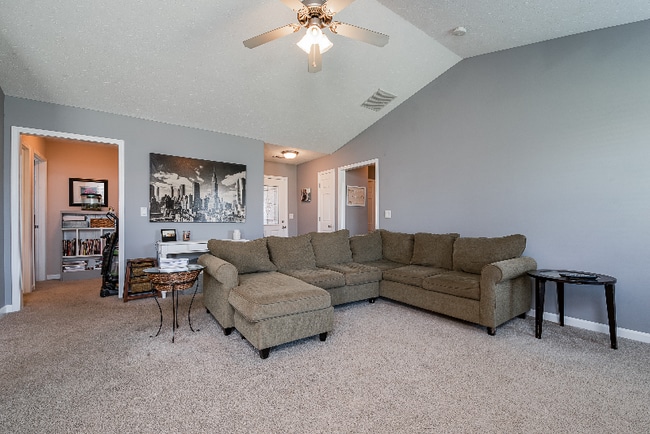 Building Photo - 3813 Ridgetop Cir
