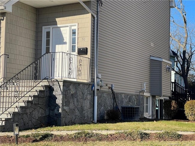 Building Photo - 50 Corinthian Ave