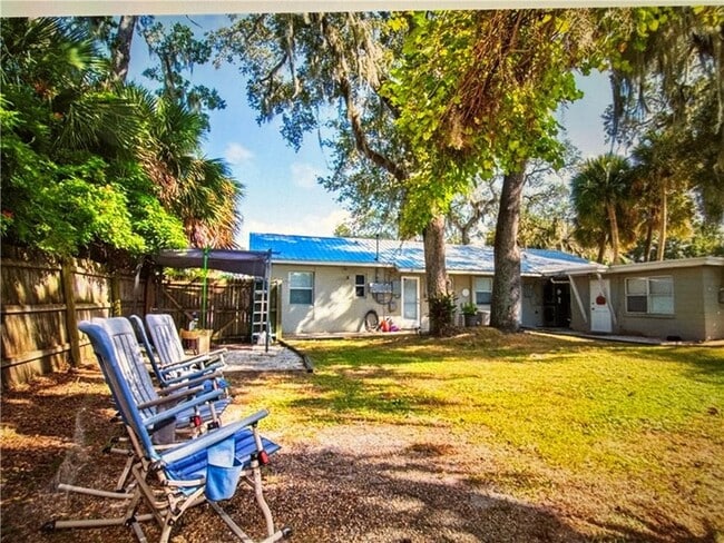 Foto del edificio - 2157 10th Ave