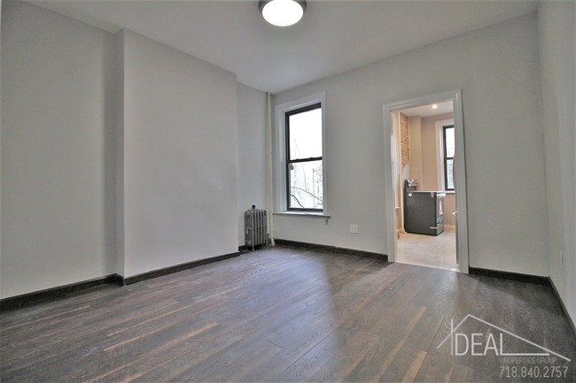 Building Photo - 627 Sterling PLACE #1LR