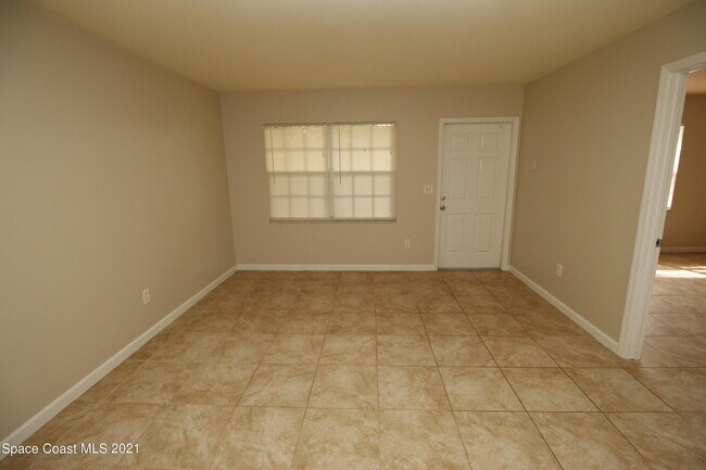 Building Photo - 151 Mabry St