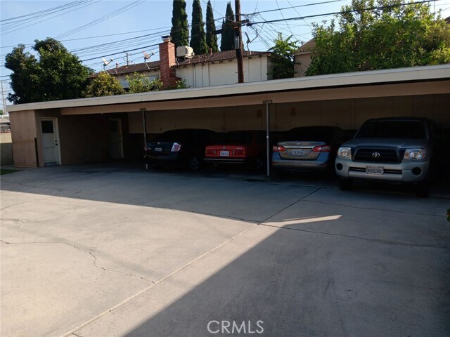 Foto del edificio - 6334 Cedar St