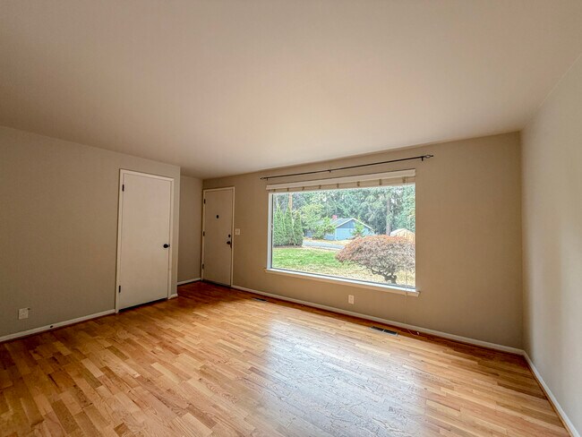 Foto del edificio - 5414 Firwood Dr