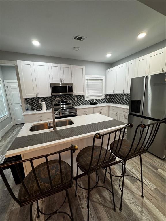 Foto del edificio - 3898 King Arthur Rd SW