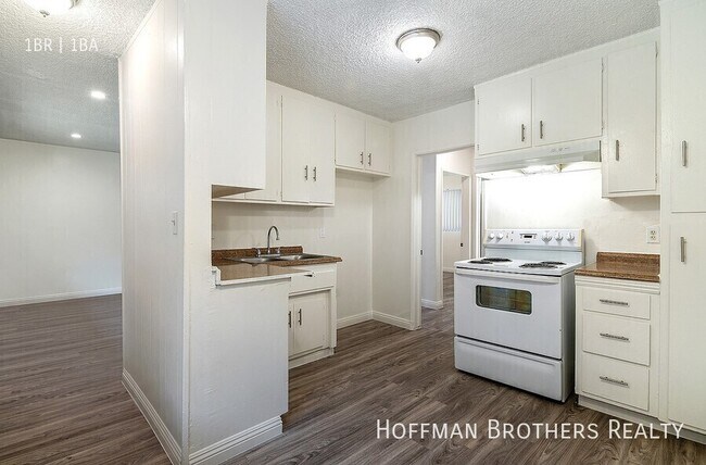 Foto del edificio - 20436 Cohasset St