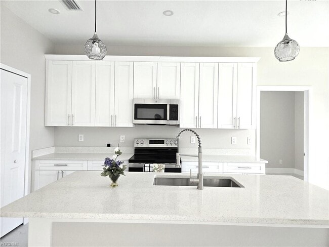 Foto del edificio - 224 Victoria Ave S