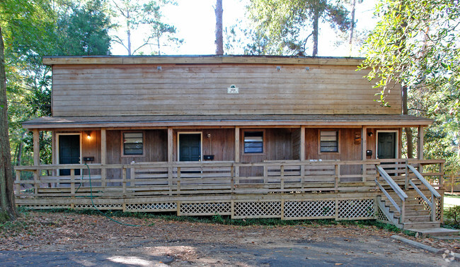 Foto del edificio - Treehouse Townhomes