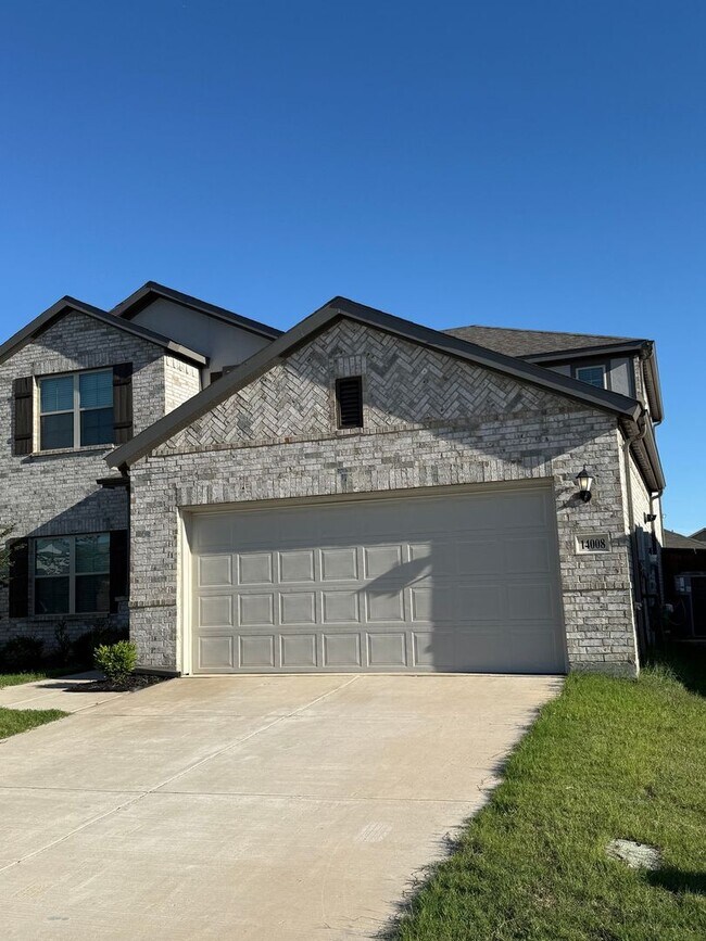Foto del edificio - Spacious 5BR House in Pilot Point