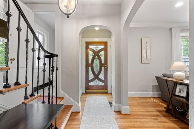 Building Photo - 685 E Morningside Dr NE