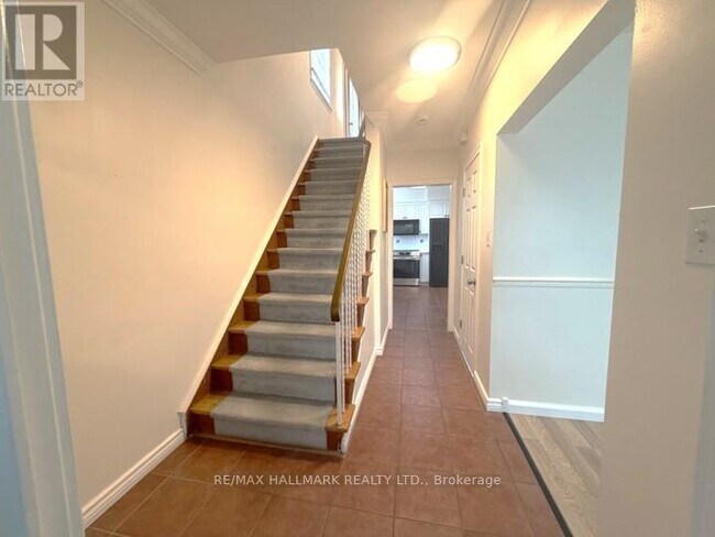 Photo du bâtiment - 92 Guildwood Pkwy