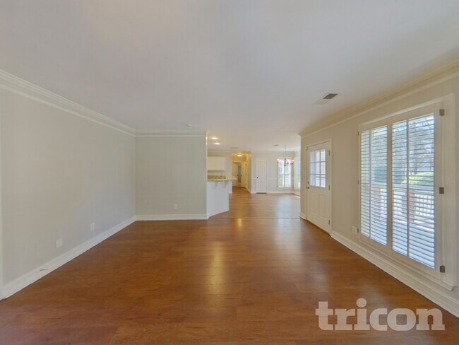 Foto del edificio - 5224 Camden Lake Pkwy NW