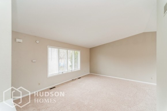 Building Photo - NOW AVAILABLE!  - 6283 Giddings, Rootstown...