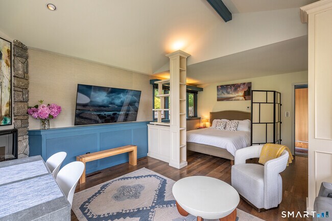 Foto del edificio - 250 Westledge Dr