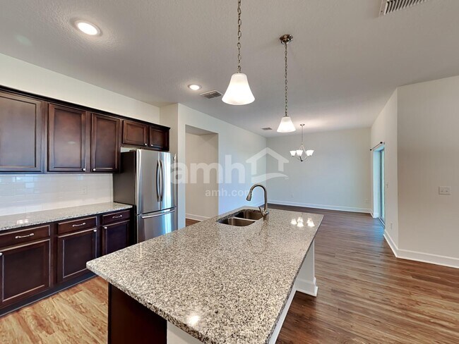 Foto del edificio - 2463 Ixora Ct