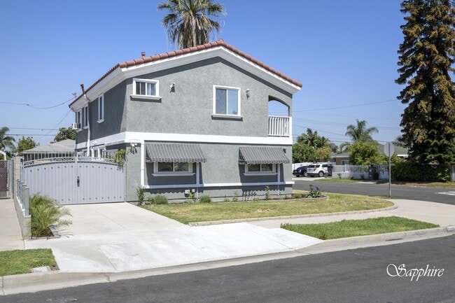Building Photo - 5861 Marshall Ave