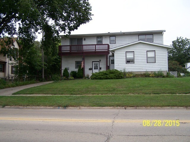 Foto principal - 606 N Washington Ave