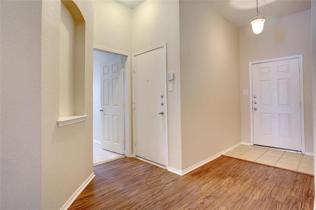 Building Photo - 1305 Mountain Peak Dr