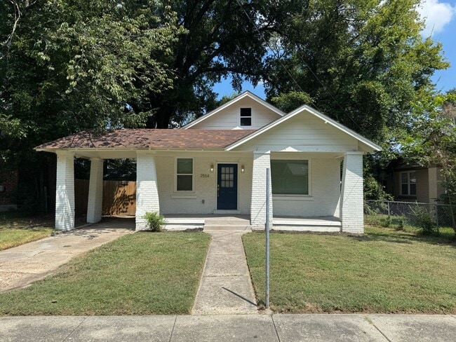 Photo - 2554 Selman Ave House