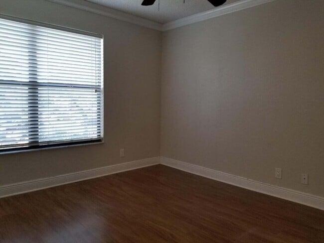 Building Photo - 1561 Balfour Point Dr